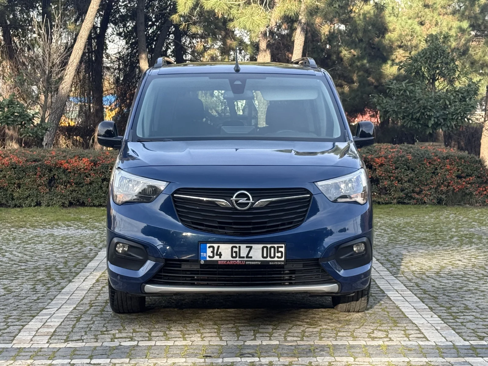 CAM TAVANLI - OTOMATİK